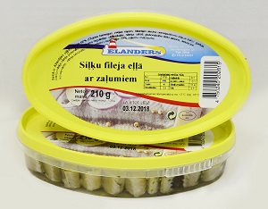 Siļķu fileja eļļā ar zaļumiem