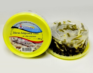 Jūras kapostu salāti ar dārzēniem
