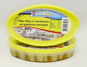 Siļķu fileja marinādē ar burkāniem un ķiplokiem