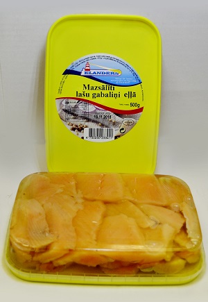 Mazsālītie lašu gabaliņi eļļā